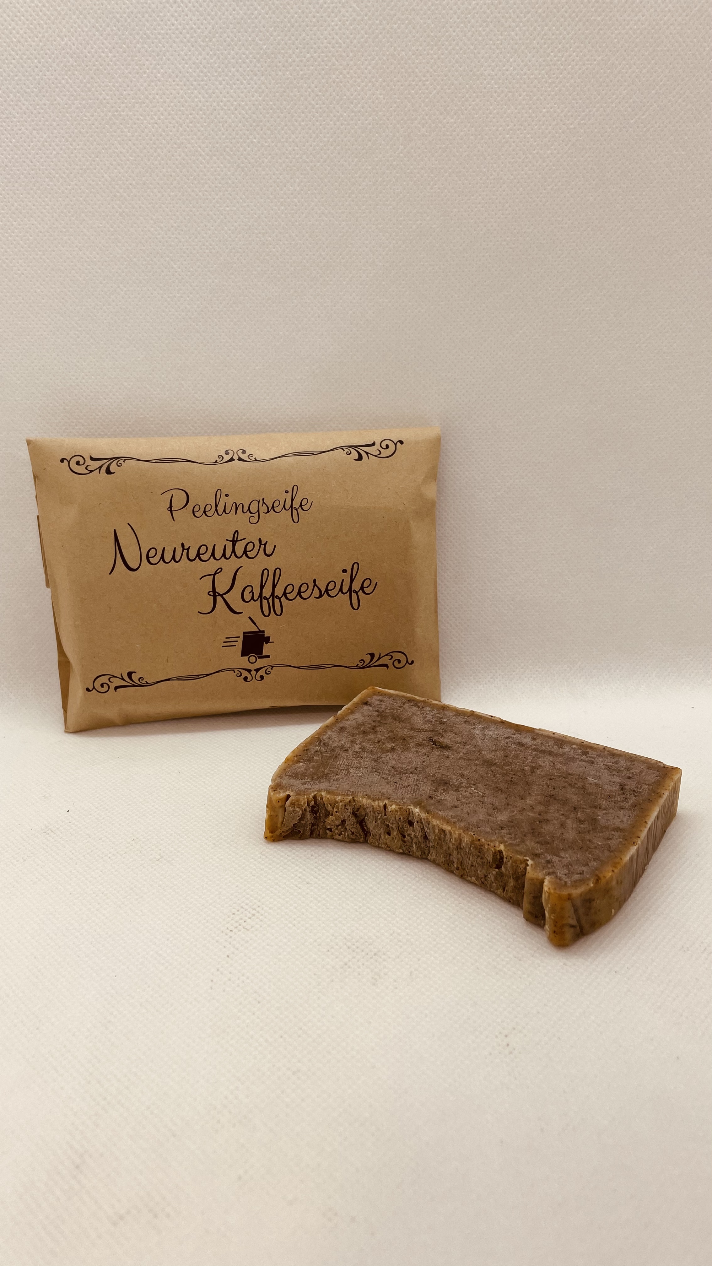 Neureuter Kaffeeseife von der Woidsiederei. Foto: ARBERLAND REGio GmbH.