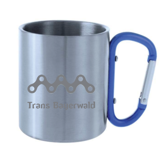Edelstahlbecher TransBayerwald. Foto: Tourismusverband Ostbayern e.V. Edelstahlbecher TransBayerwald. Foto: Tourismusverband Ostbayern e.V.